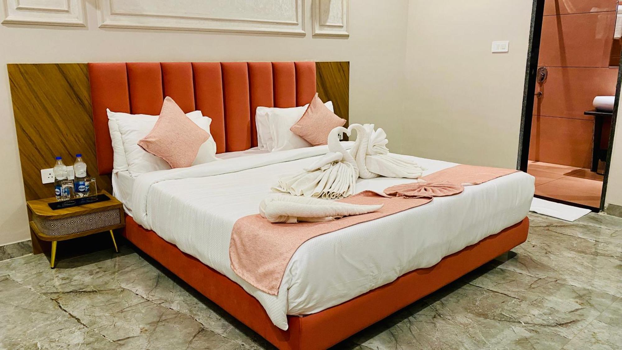 Anantara Club And Resort, Ujjain Exterior photo